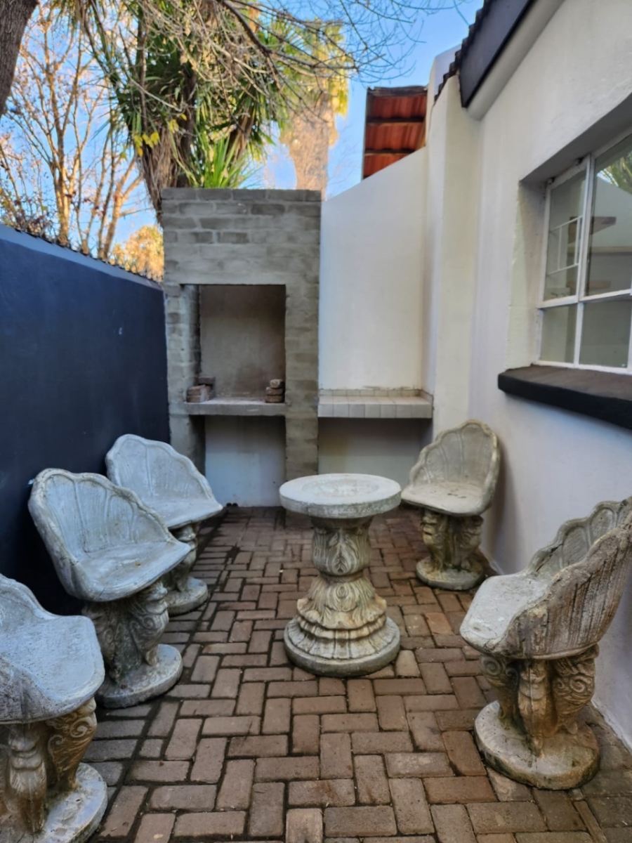 4 Bedroom Property for Sale in Mooivallei Park North West